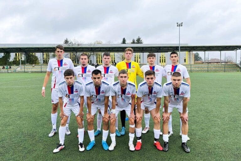 Олимпик в преследване на още една победа като гост тази пролет