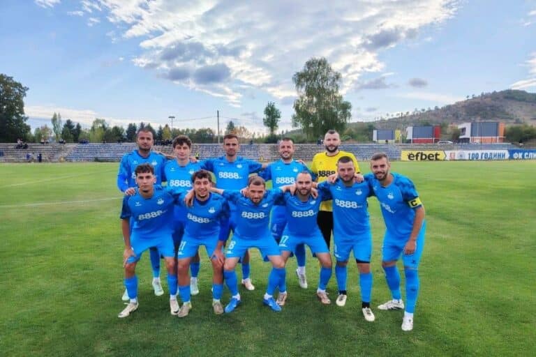 Пирин поведе с 2:0, но загуби гостуването на съименниците си от Гоце Делчев