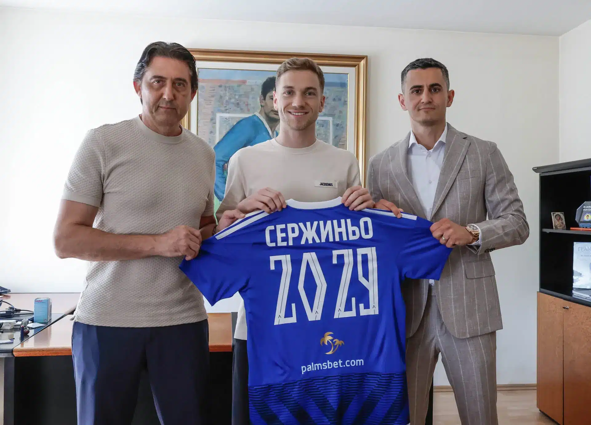 Сержиньо подписва с Левски