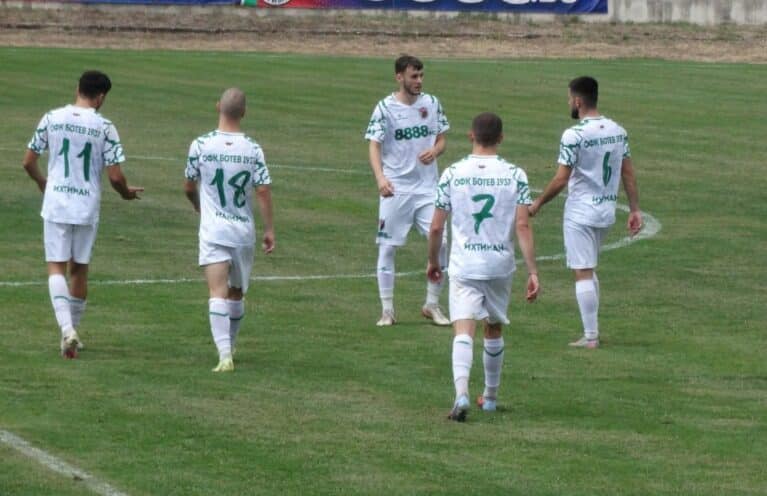 Ботев (Ихтиман) отлага три поредни мача: Един заради Купата на България и два заради Аматьорския национален отбор